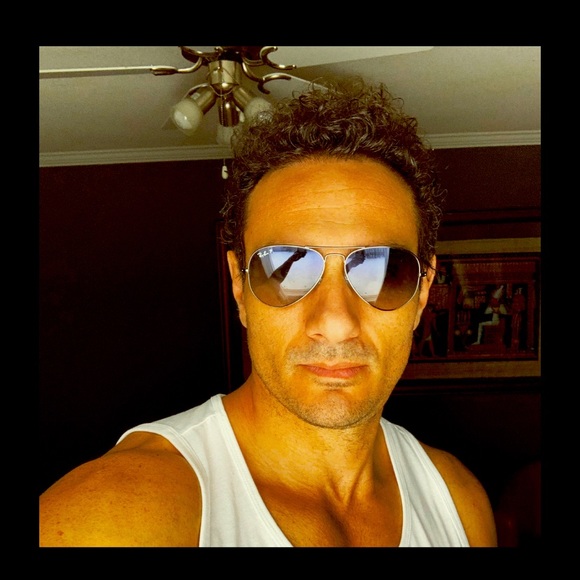 Meet your Posher, Posh - Picture 5 of 14